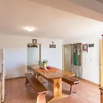 House Otusi Holiday home