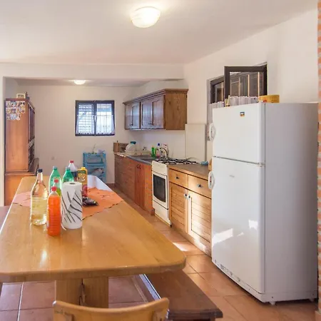 Vakantiehuis House Otusi