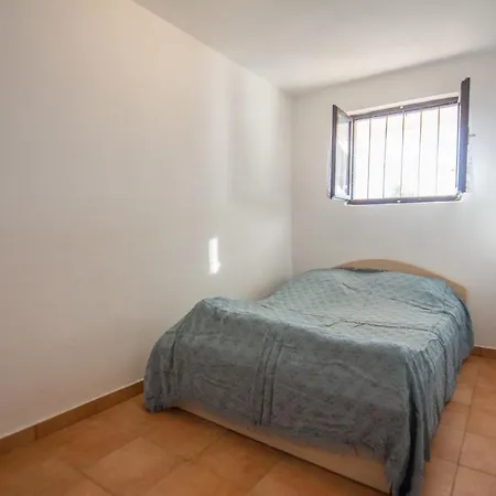 House Otusi Holiday home *