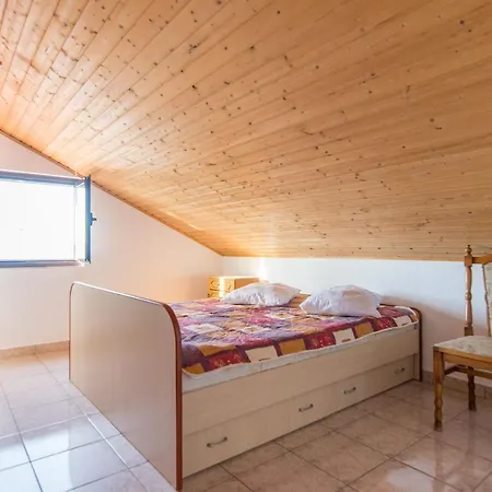 House Otusi Holiday home *